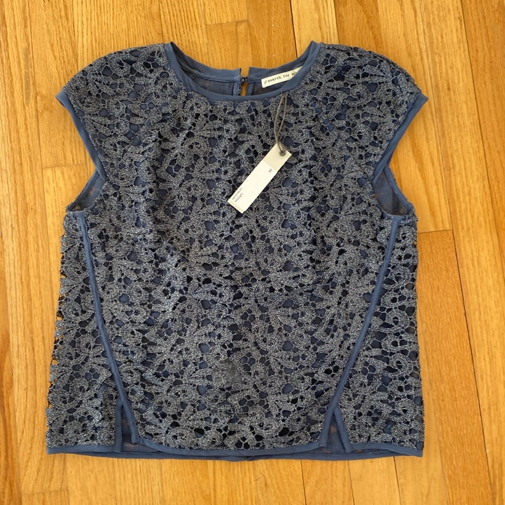 New midnight blue lace Search For Sanity top Sz. M